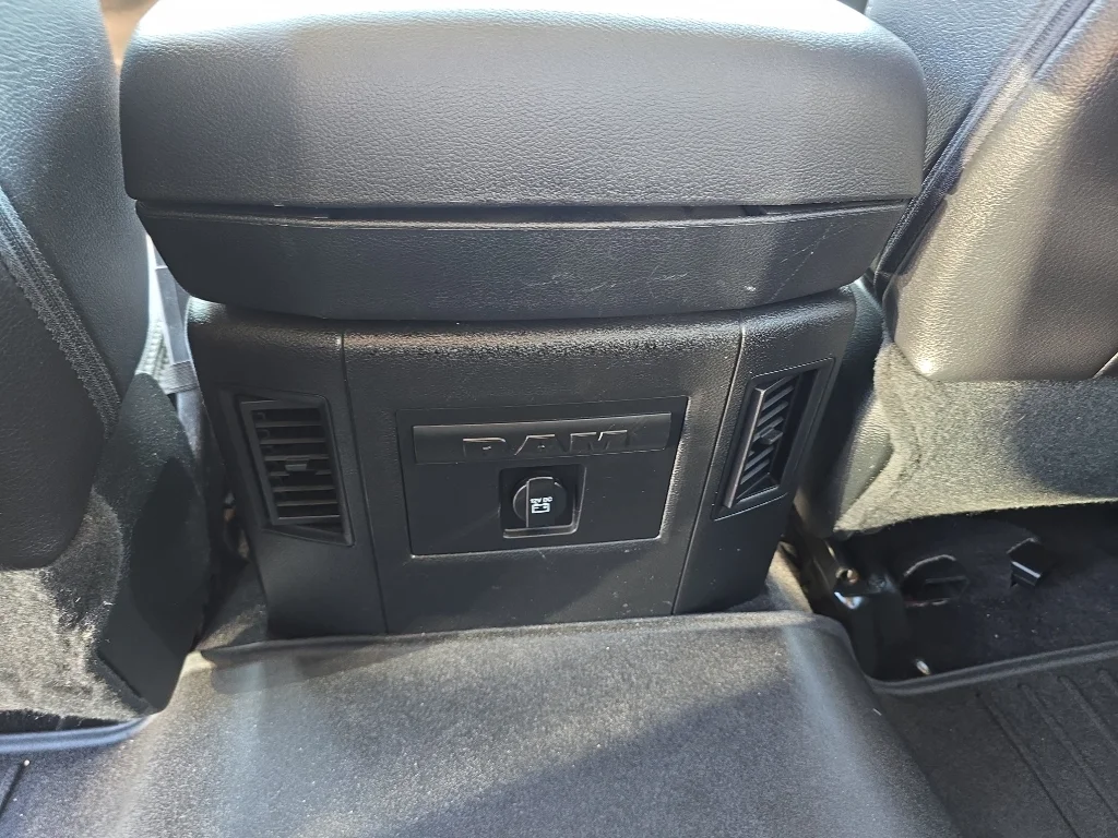 Used 2018 Red Ram  image 27