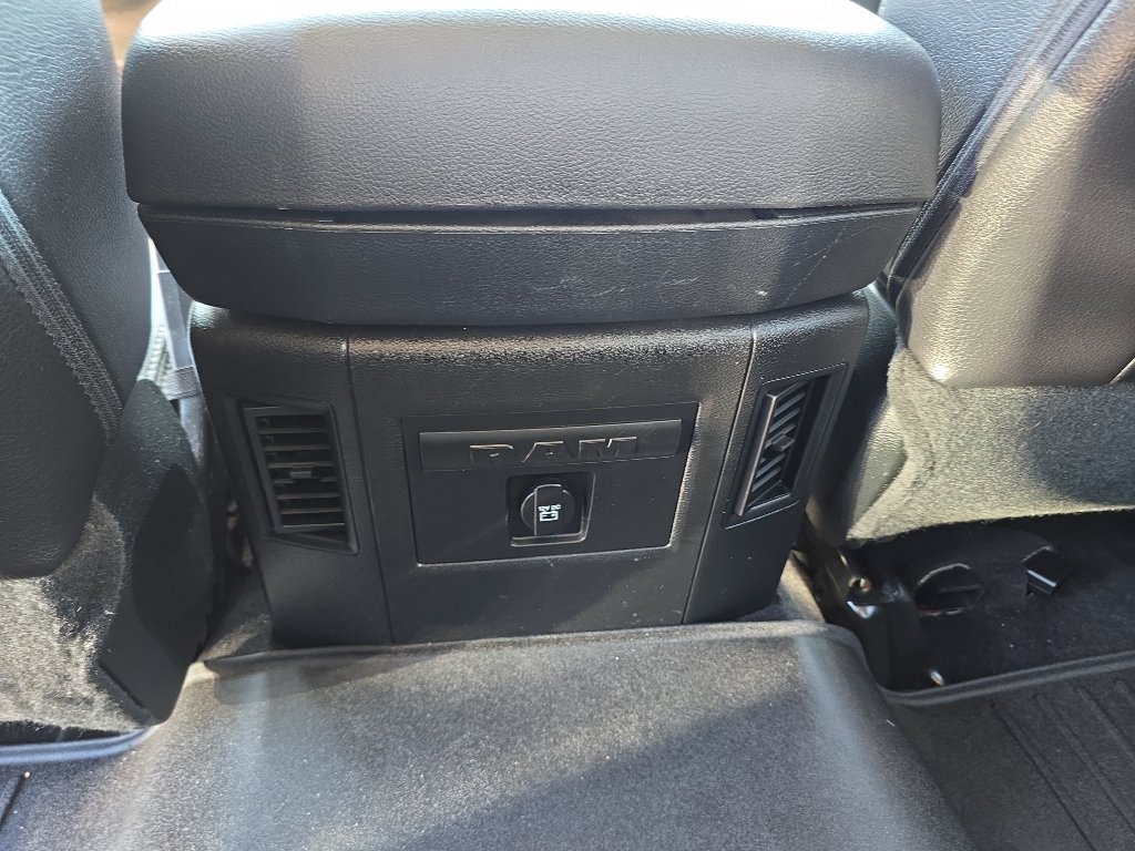 Used 2018 Red Ram  image 27