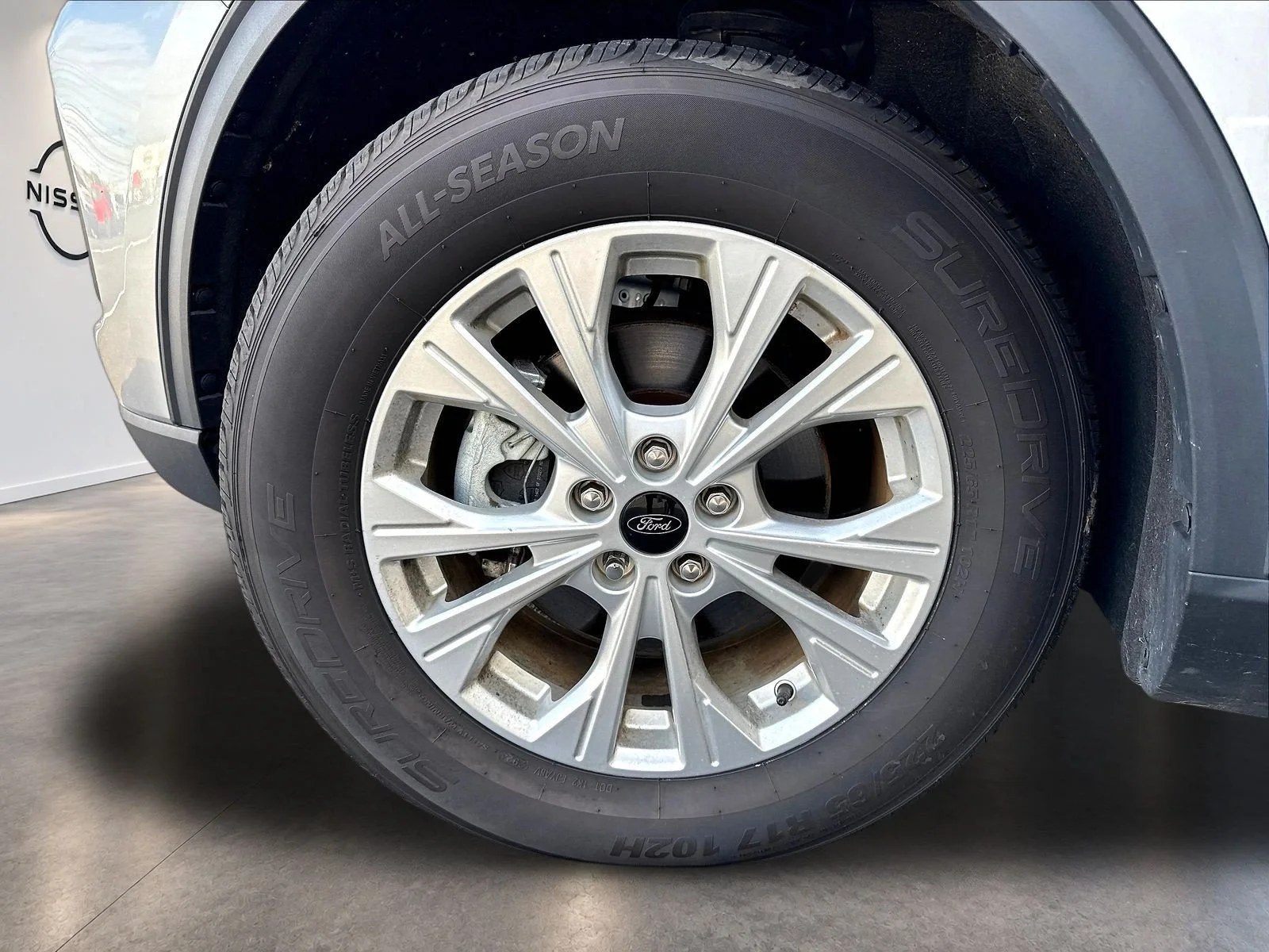 Used 2023 Silver Metallic Ford Active image 36