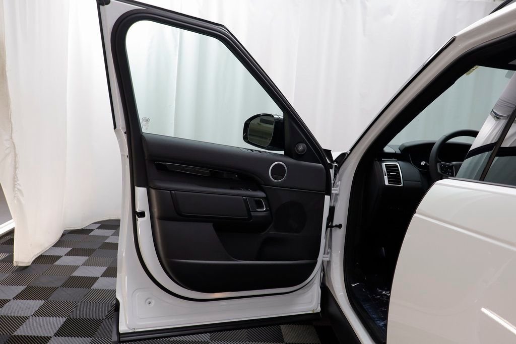 2025 Land Rover Discovery S - Photo 6
