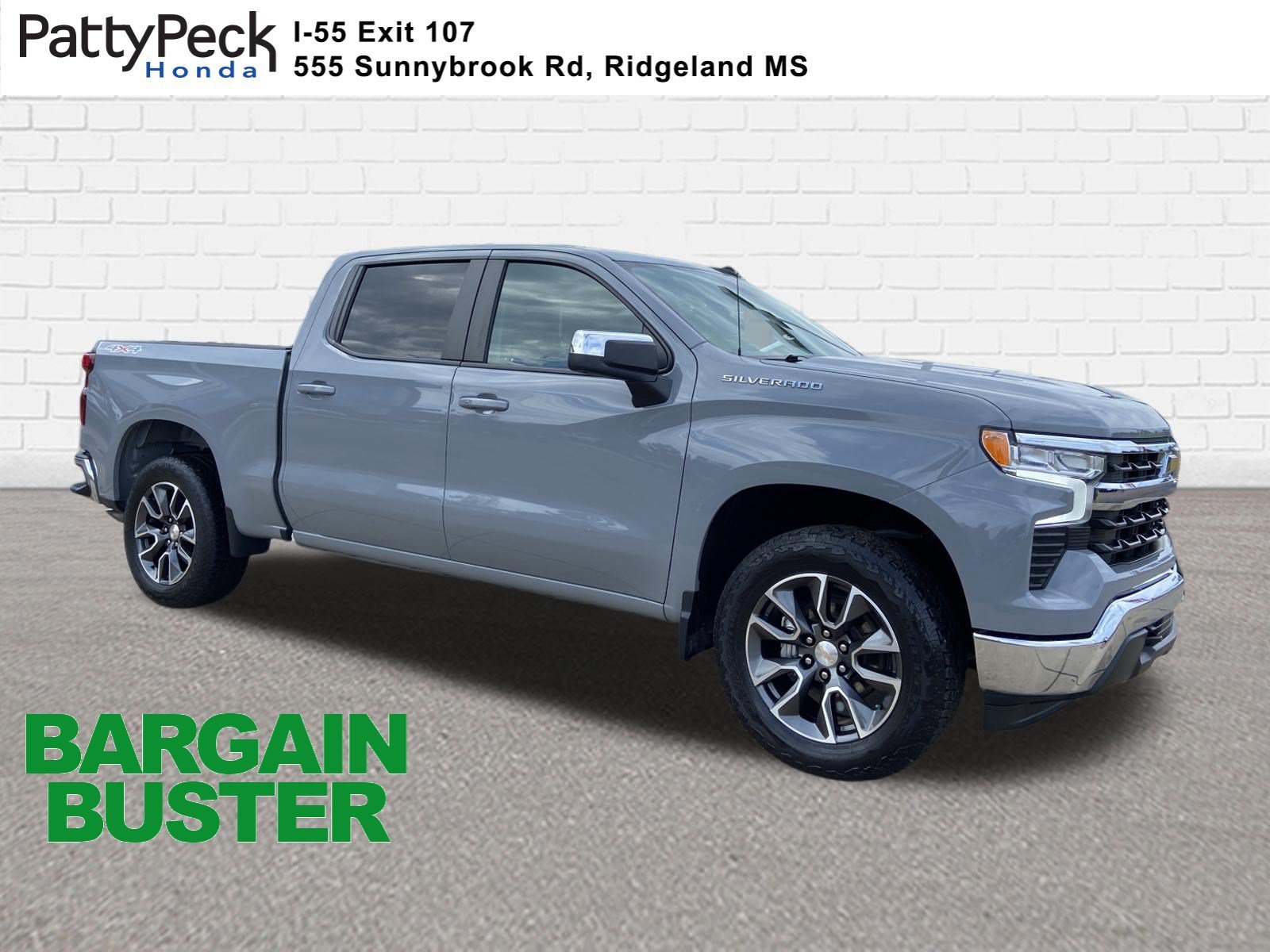 Used 2024 Slate Gray Metallic Chevrolet LT image 1