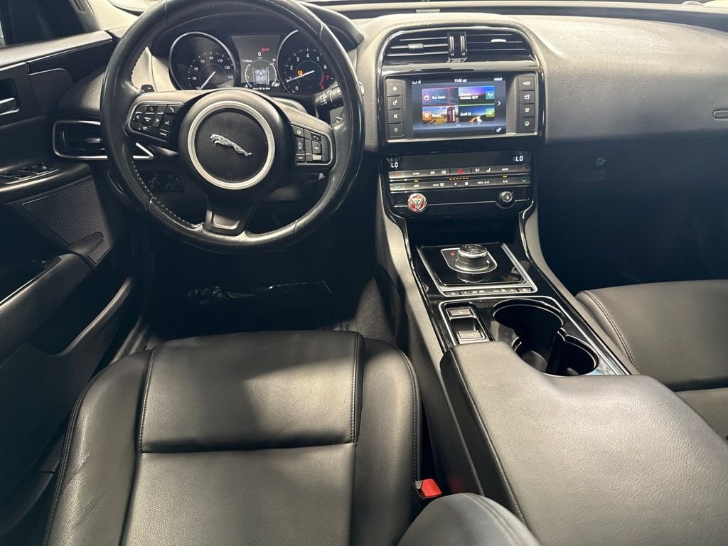 Used 2017 Blue Jaguar 25t image 12