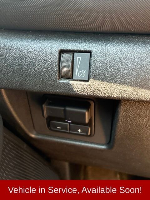 Used 2024 White Chevrolet Z71 image 13