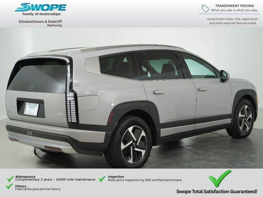 New 2026 Cyber Gray Hyundai SE image 3