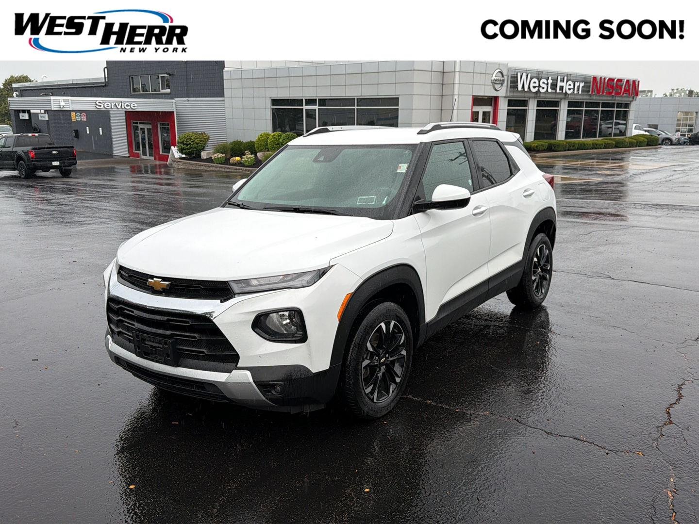 Used 2023 Summit White Chevrolet LT image 1