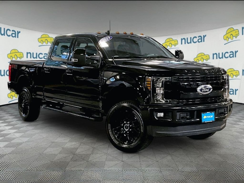 Used 2019 Black Ford Lariat image 1