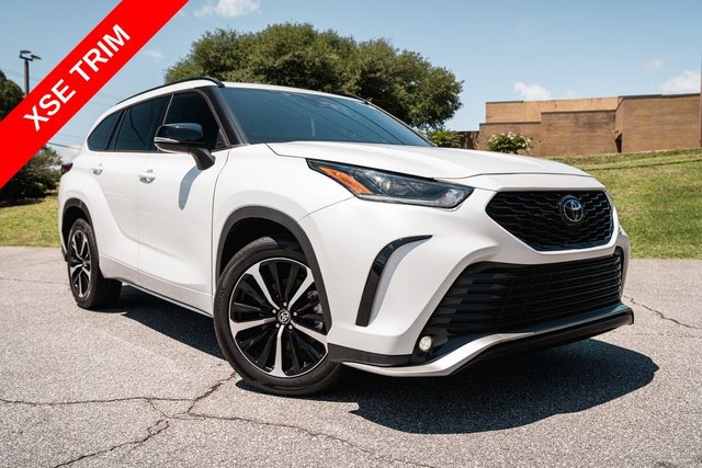 2022 Toyota Highlander XSE