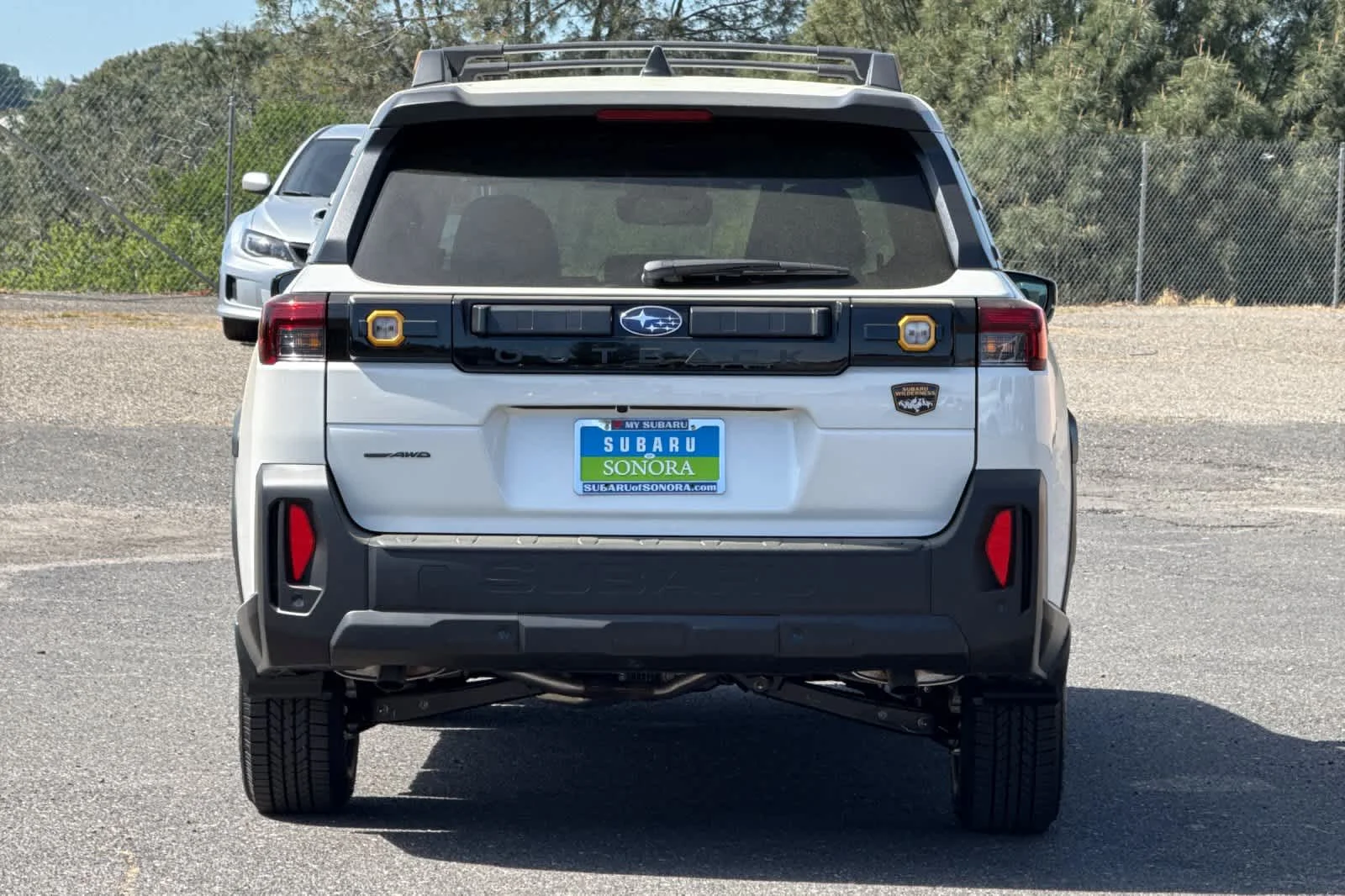 New 2026 CRYSTAL WHITE PEARL Subaru Wilderness image 4