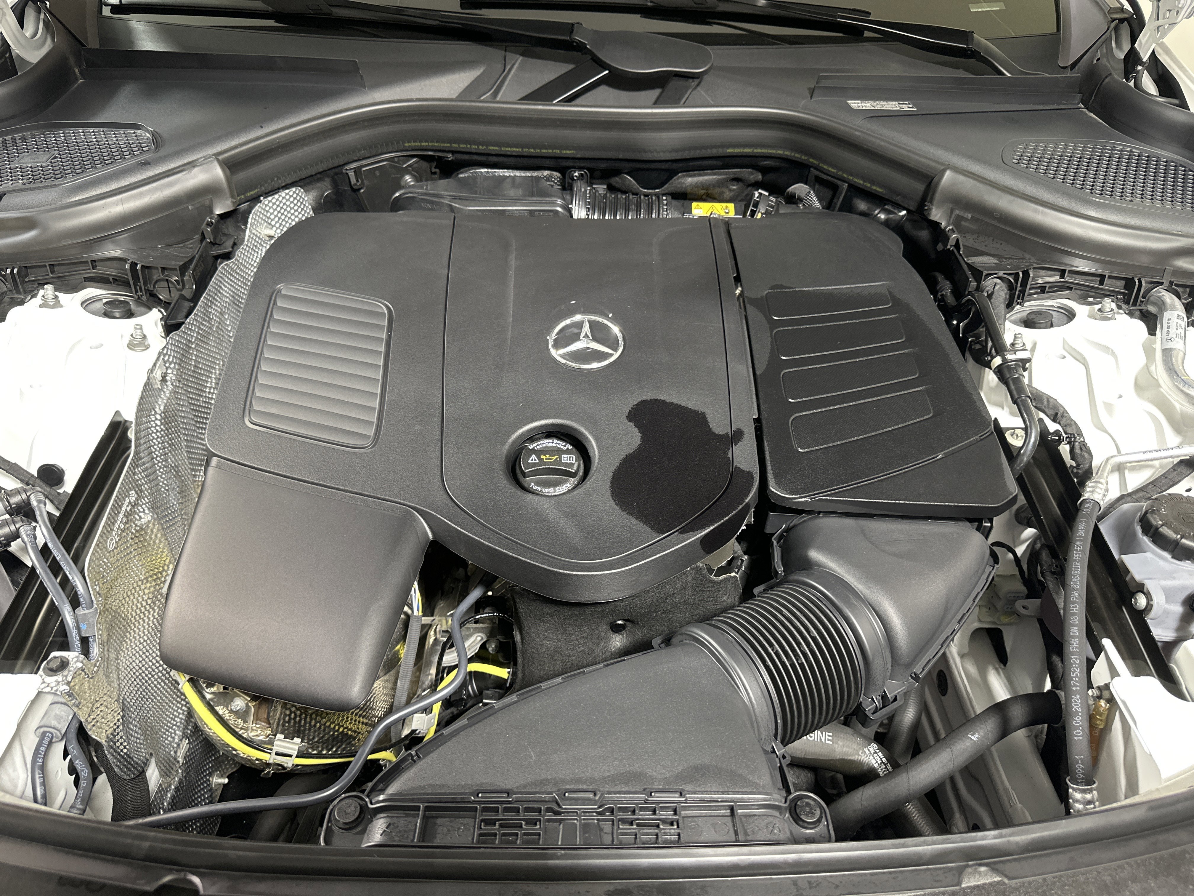 2025 Mercedes-Benz GLC Base - Photo 24