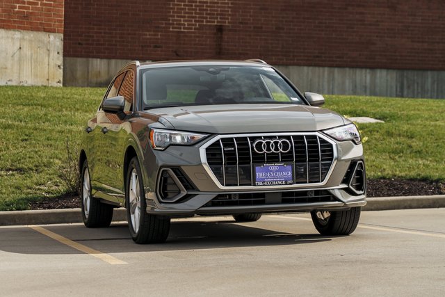2021 Audi Q3 S line Premium