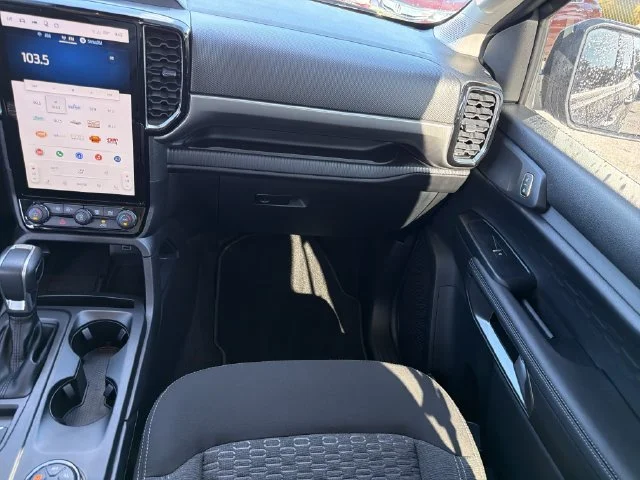 Used 2025 Black Ford XLT image 14