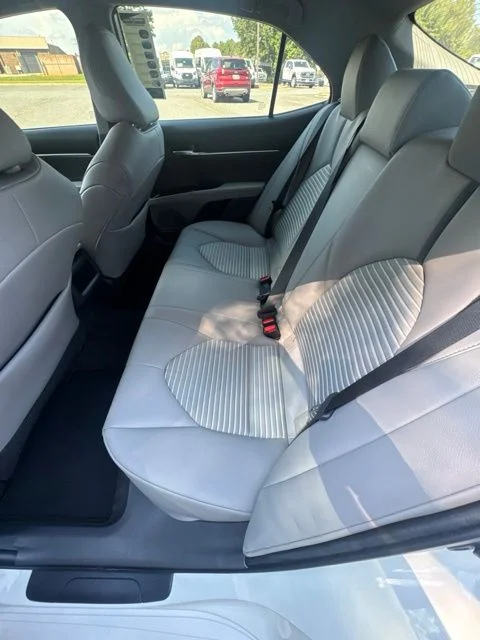 Used 2021 White Toyota SE image 9