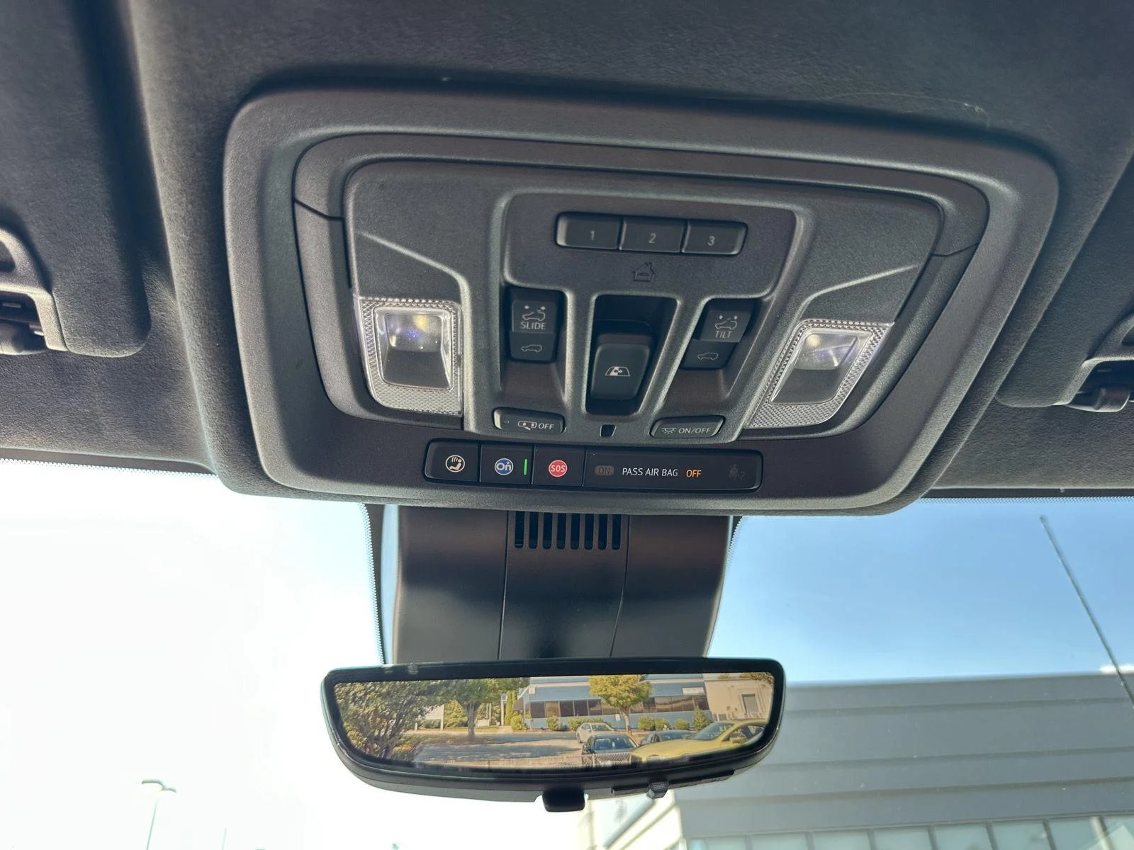 Used 2023 Onyx Black GMC Denali Ultimate image 44