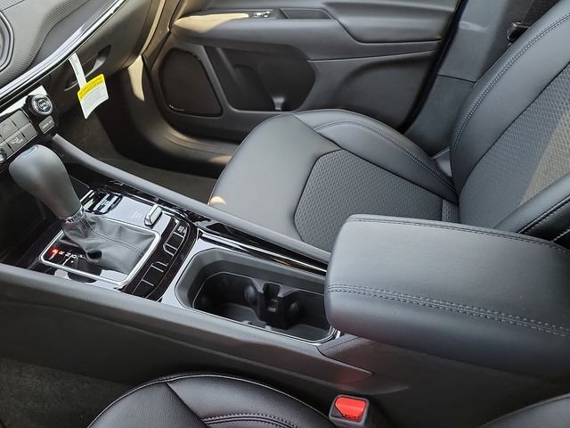 New 2026 Hydro Blue Pearlcoat Jeep Latitude image 20