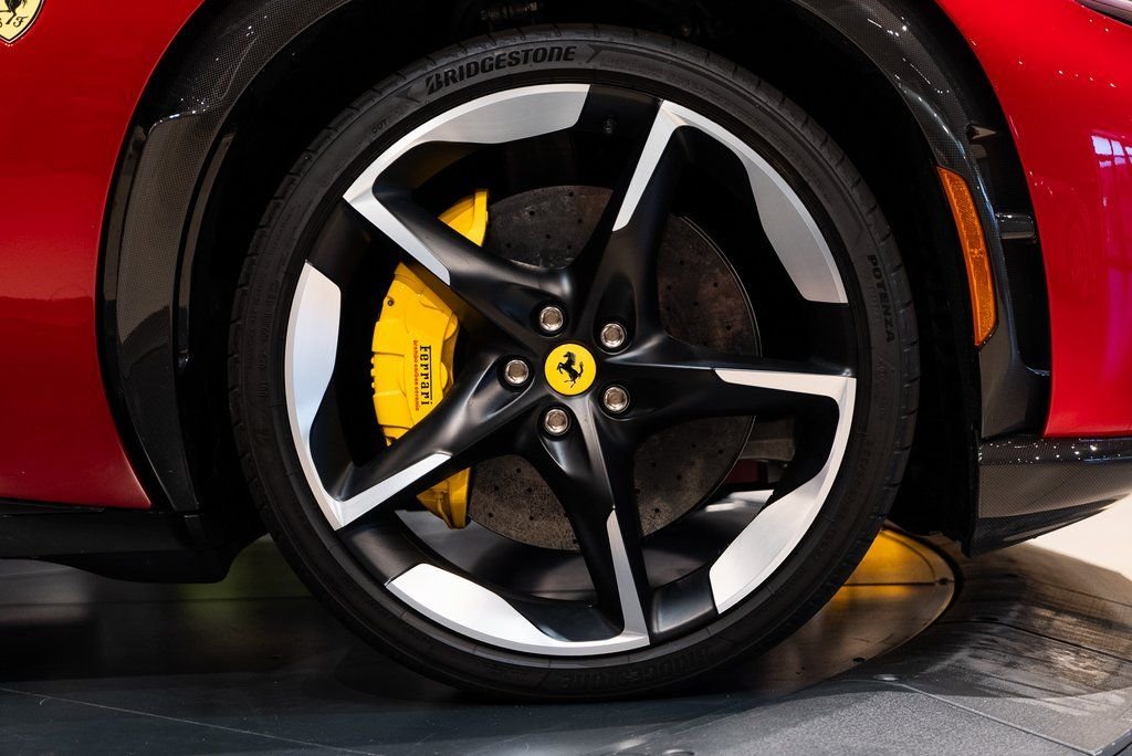 2023 Ferrari Purosangue - Photo 16