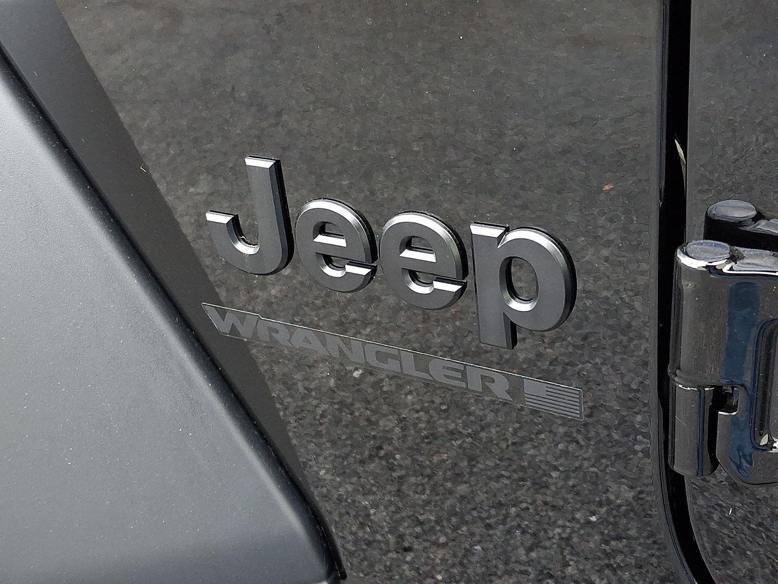 New 2026 Black Clear-Coat Exterior Paint Jeep Sport S image 20