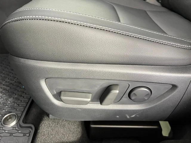 New 2026 Machine Gray Metallic Mazda 2.5 S Premium Plus AWD image 18