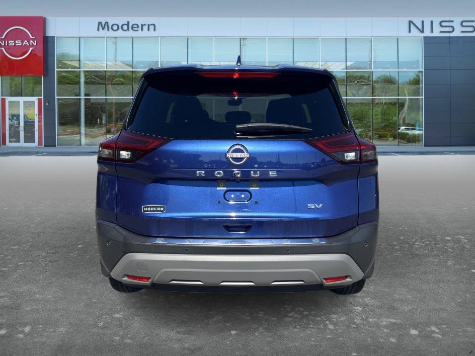 Used 2023 Caspian Blue Metallic Nissan SV image 6
