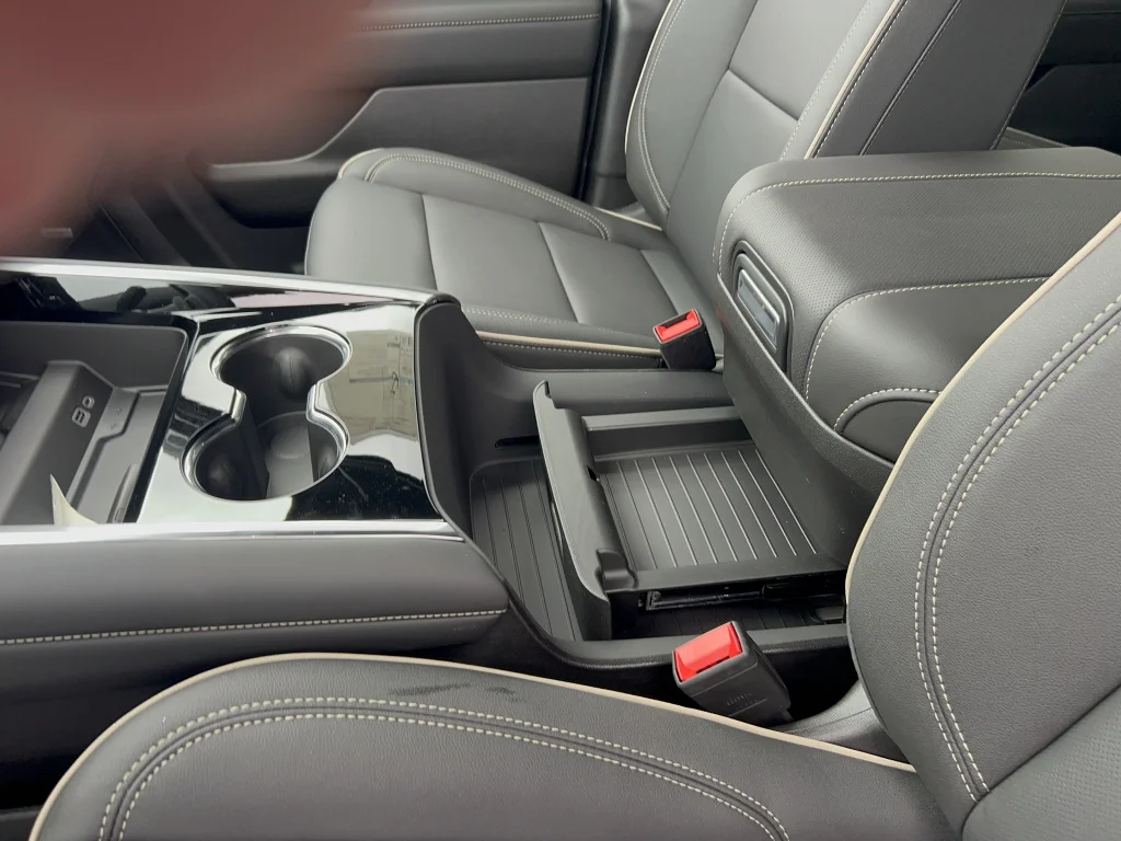 New 2026 Dark Ash Metallic Chevrolet Premier image 11