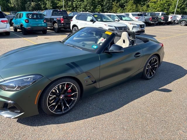 Used 2025 Frozen Deep Green Metallic BMW M40i image 16