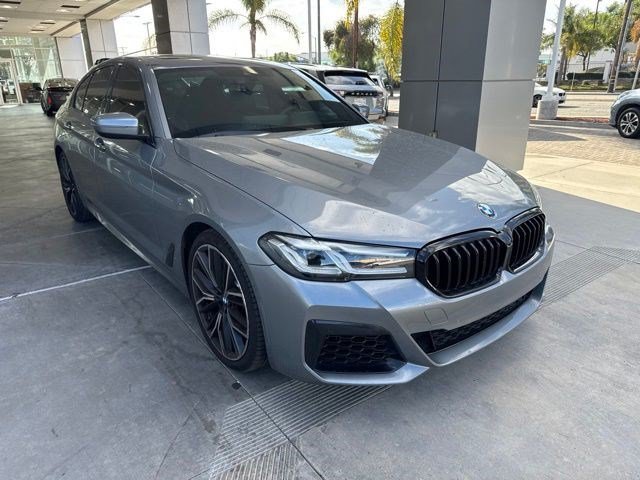 Used 2023 Skyscraper Gray Metallic BMW 540i image 3