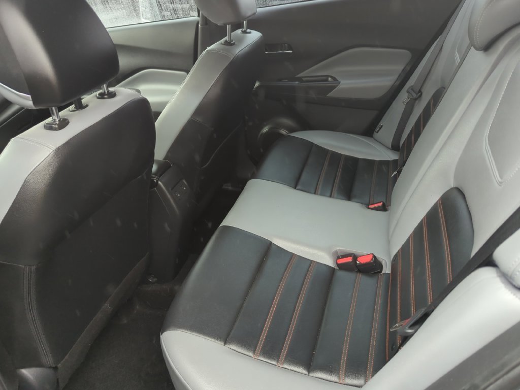 Used 2024 Gray Nissan SR image 19
