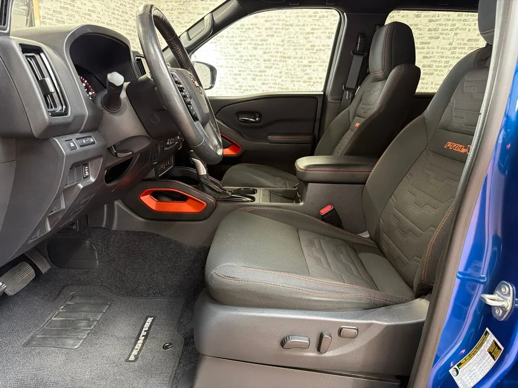Used 2025 Bluestone Pearl Nissan PRO-X image 24