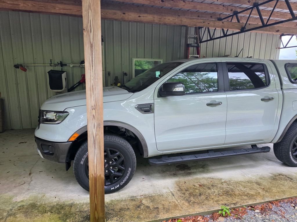 Used 2022 White Ford Lariat image 5
