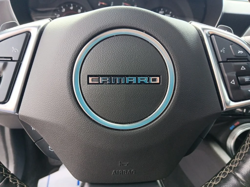 Used 2021 Summit White Chevrolet 1LT image 21