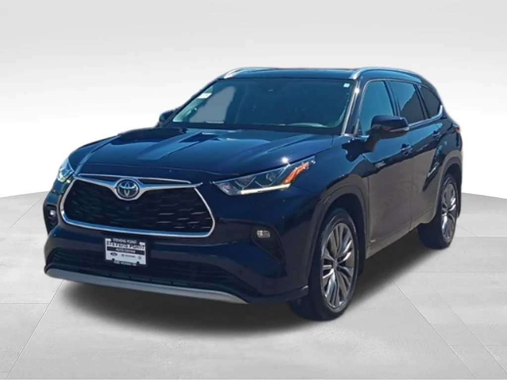 Used 2020 Blueprint Toyota Platinum image 3