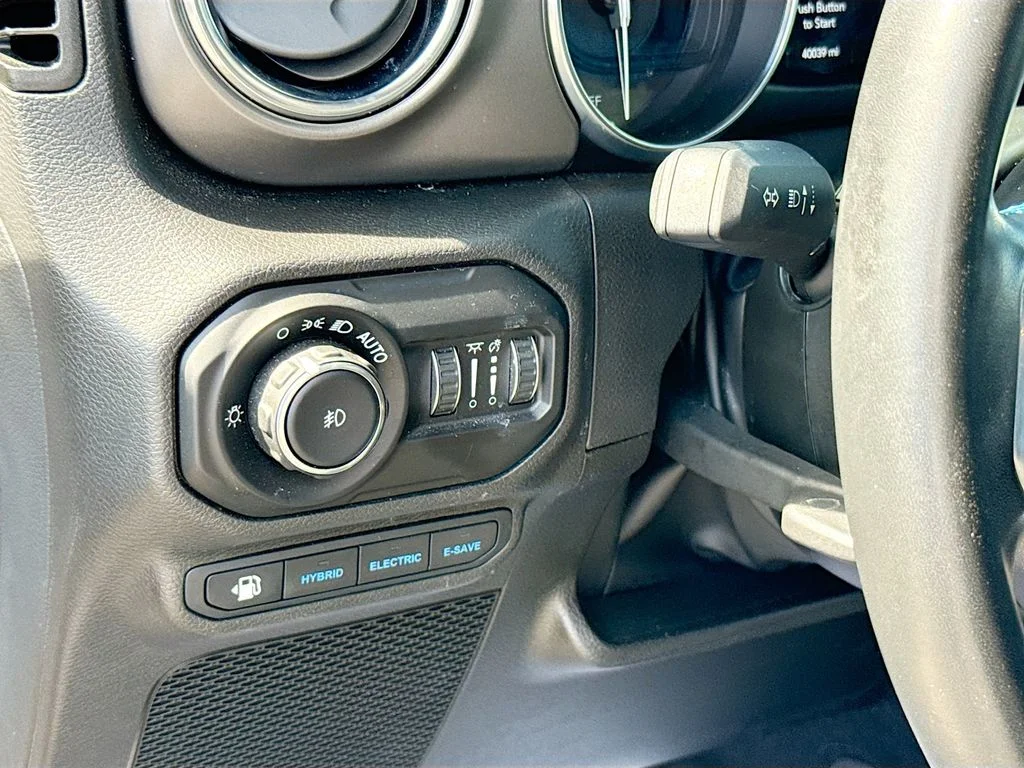 Used 2022 Gray Jeep Unlimited Rubicon 4xe image 11