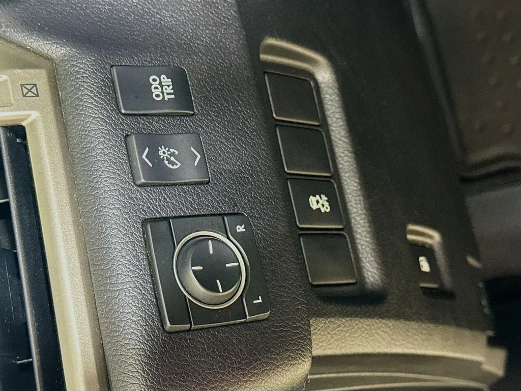 Used 2015 Black Onyx Lexus Base image 11