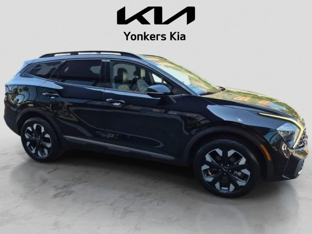 Used 2023 Black Kia X-Line image 5