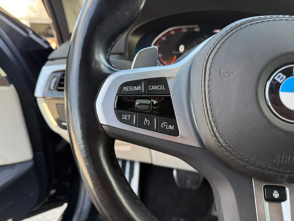 Used 2023 Black BMW 530i image 24