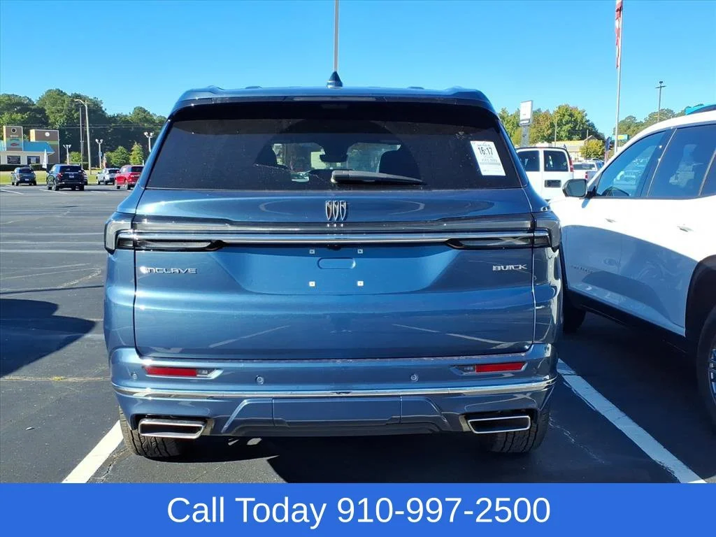 Used 2026 Ocean Blue Metallic Buick Avenir image 5