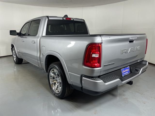 New 2025 Billet Silver Metallic Clear-Coat Exterior Paint RAM Big Horn/Lone Star image 6