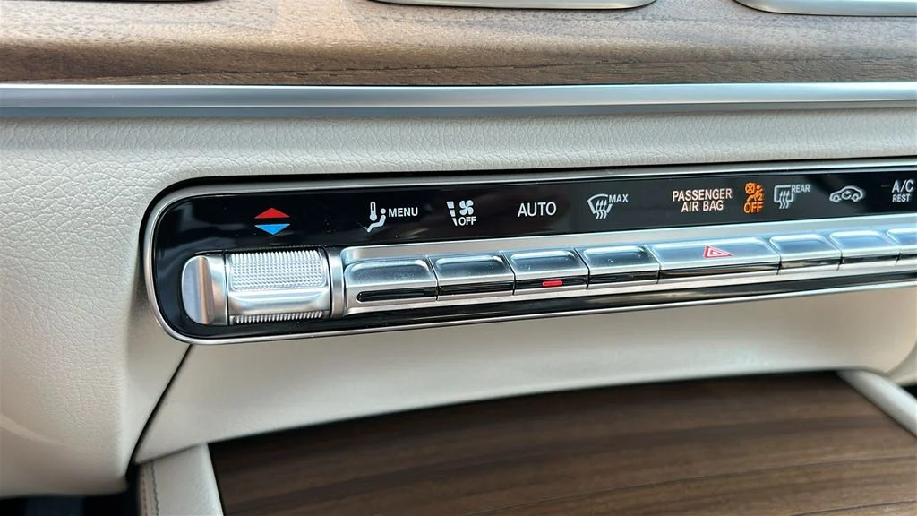 2025 Mercedes-Benz GLS Base - Photo 29