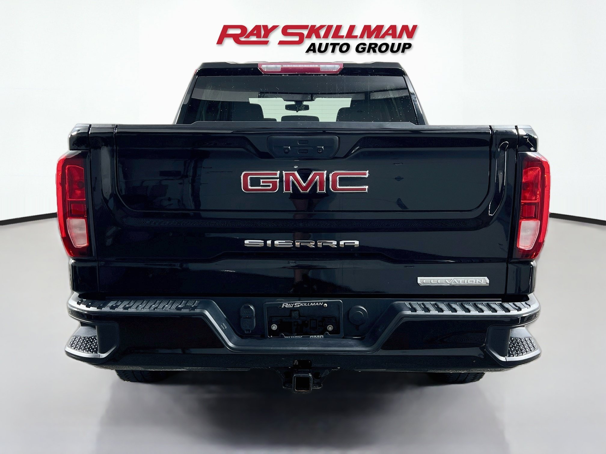 Used 2022 Onyx Black GMC ELEVATION image 6