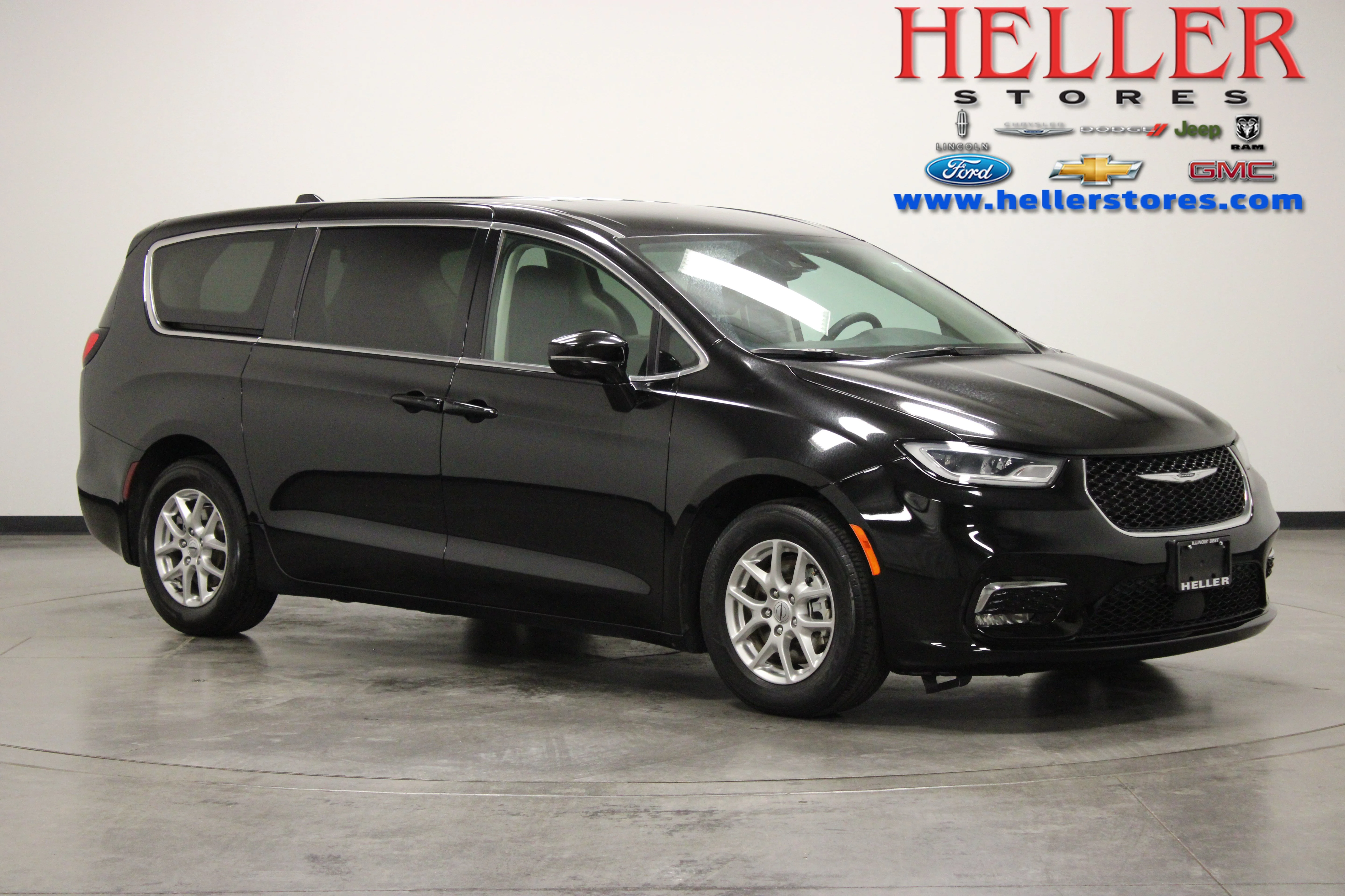 2024 Chrysler Pacifica