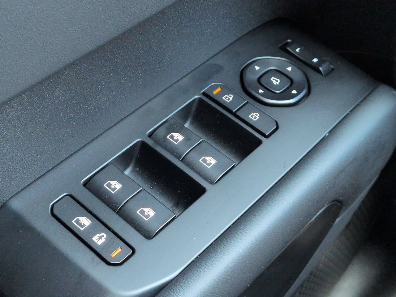 New 2027 Midnight Lake Blue Kia X-LINE SX image 25
