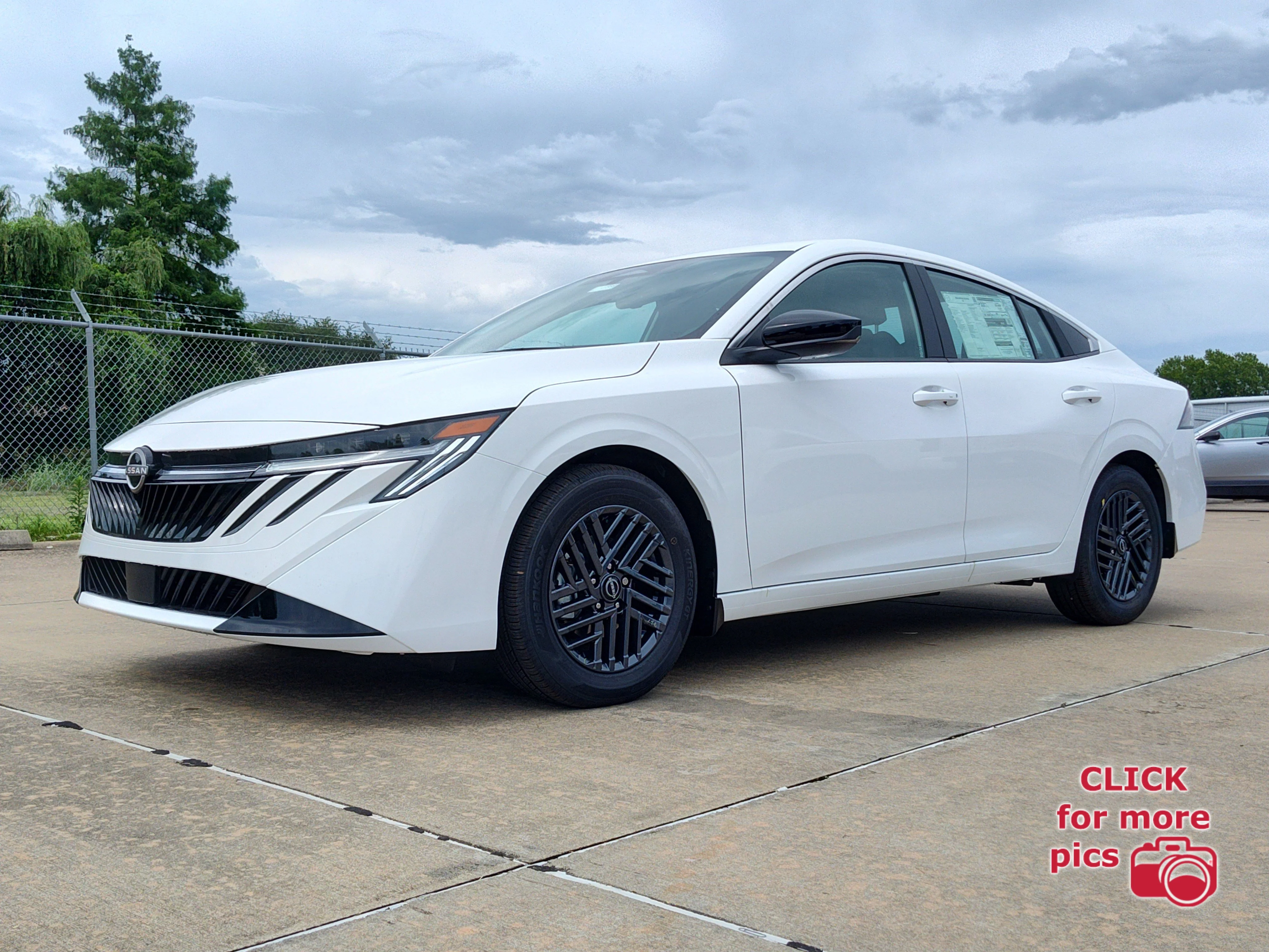 2026 Nissan Sentra SV CVT's photo