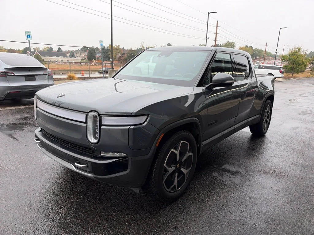 Used 2023 Gray Rivian Adventure Dual Motor Max Pack image 2