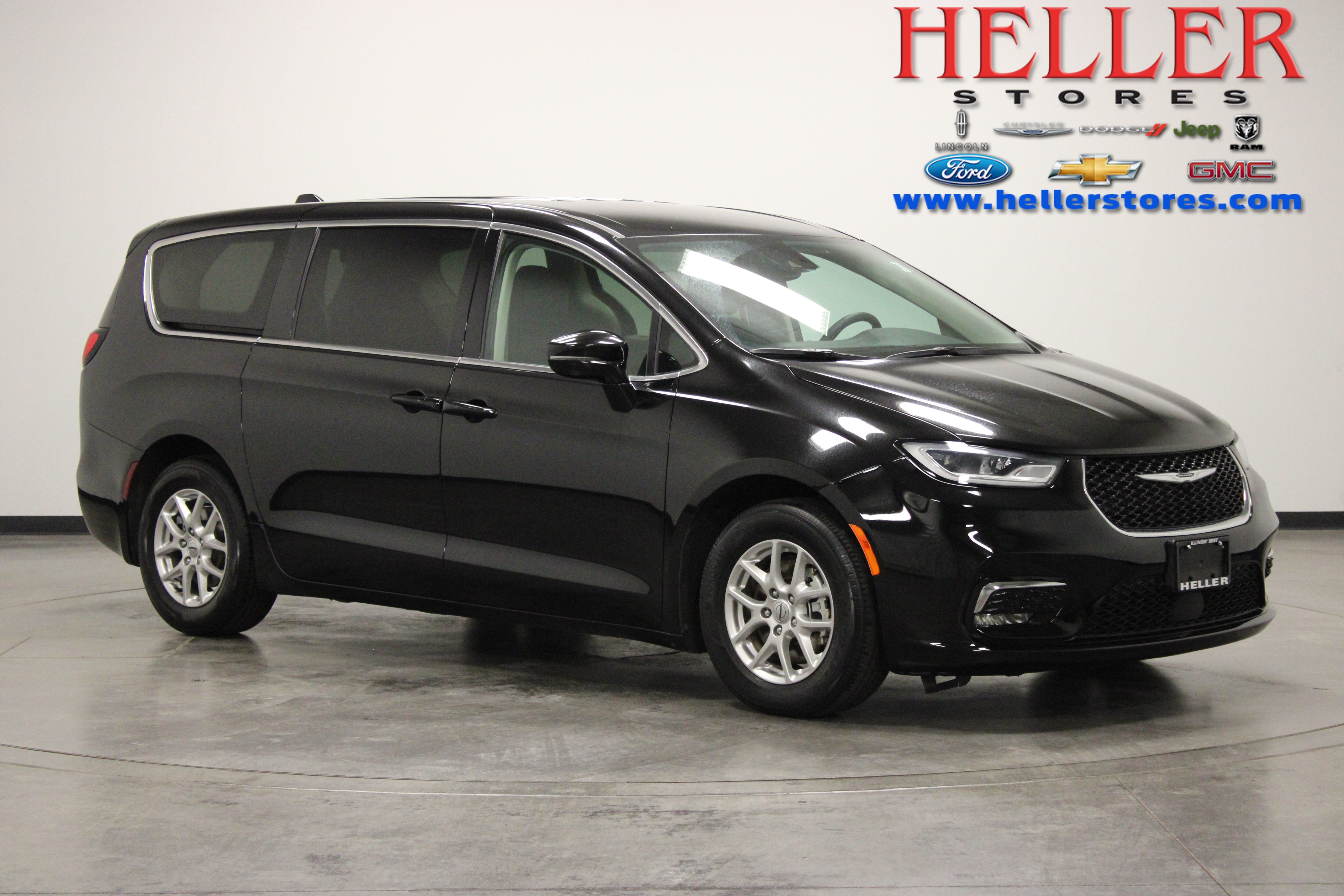 2024 Chrysler Pacifica