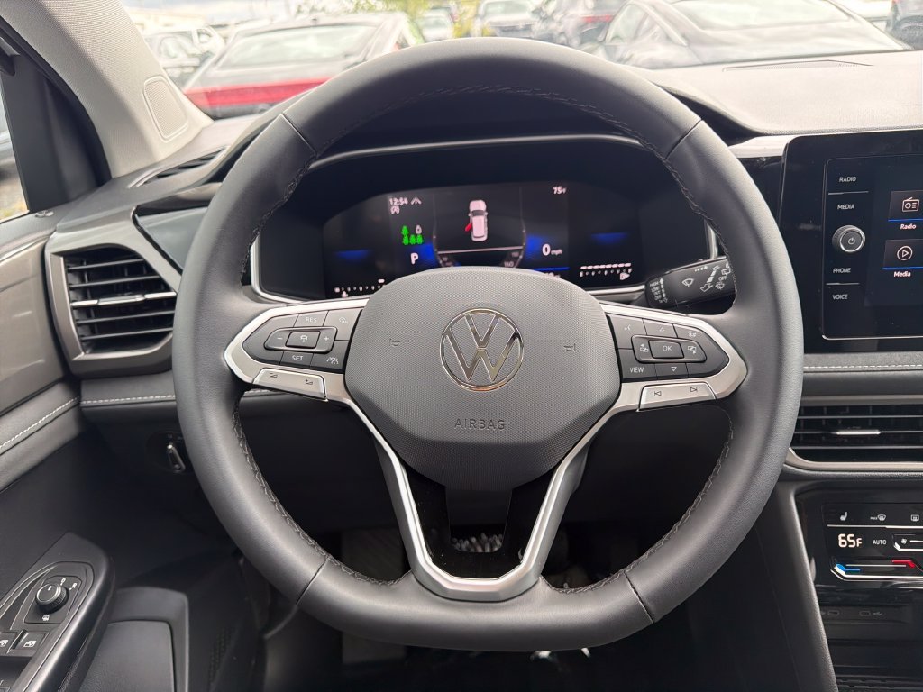 New 2027  Volkswagen 1.5T SE Black image 14