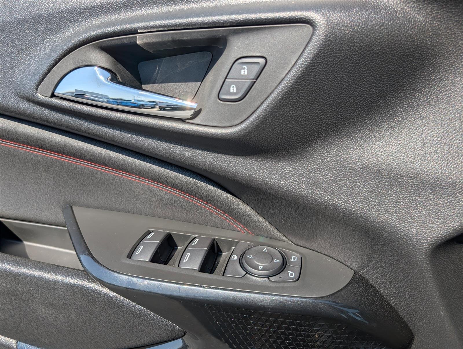 2026 Chevrolet Trax RS - Photo 14