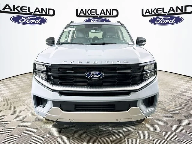 New 2026 Gray Ford Platinum image 8