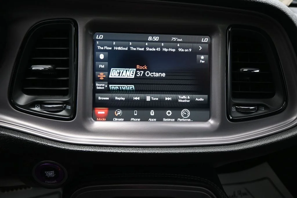 Used 2023 Purple Dodge R/T Scat Pack image 19
