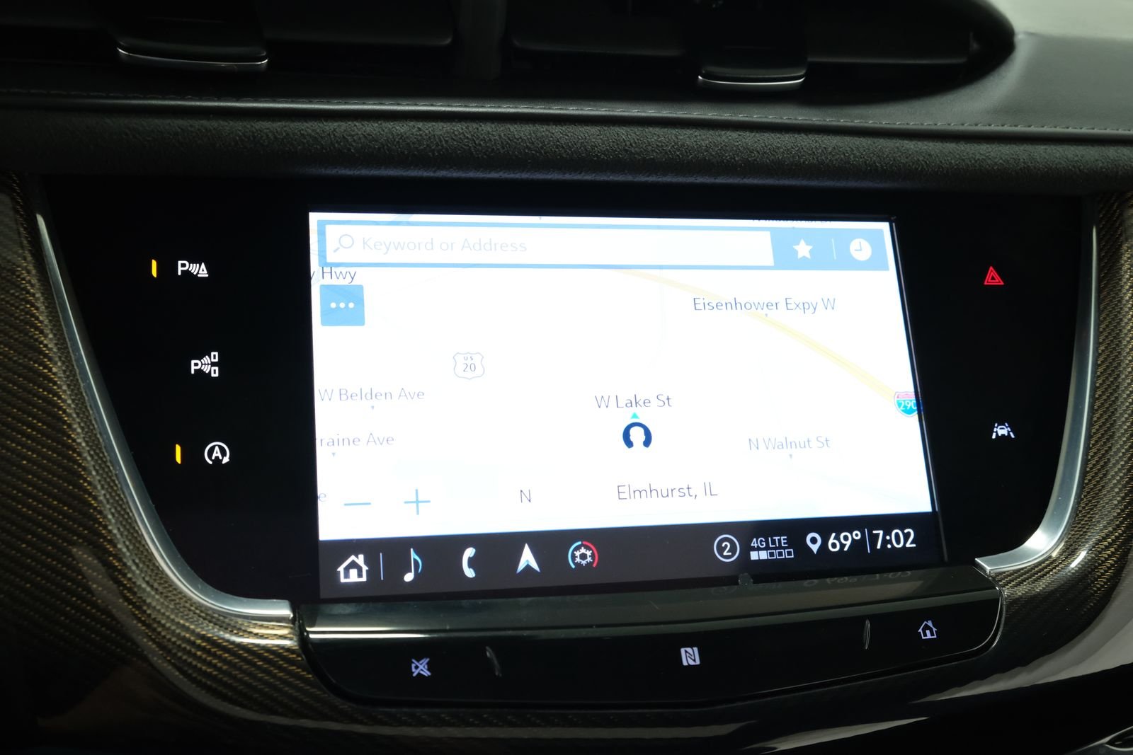 Used 2020 Stellar Black Metallic Cadillac Sport image 19