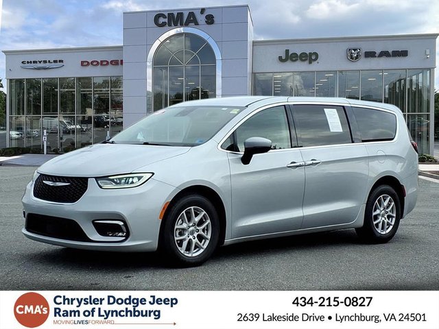 2023 Chrysler Pacifica Touring L