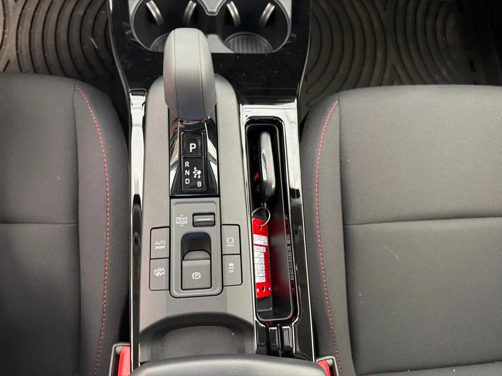 New 2026 Wind Chill Pearl <sup>1</sup> Toyota  SE image 17